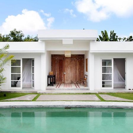 Villa Mutiara Putih By Optimum Bali Villas Seminyak  Bilik gambar