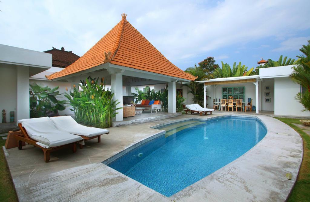 Villa Mutiara Putih By Optimum Bali Villas Seminyak  Bilik gambar